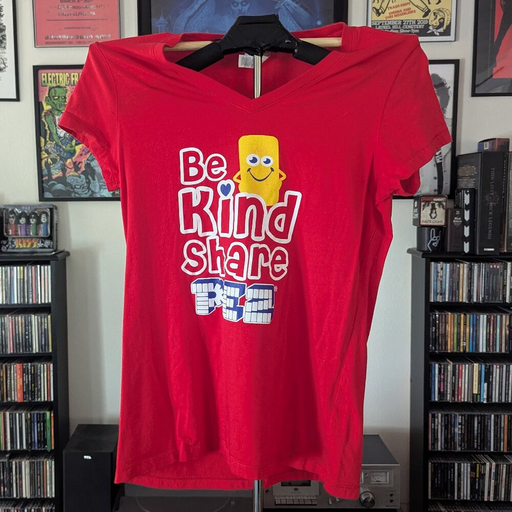PEZ Be Kind Share T-Shirt Size XL ~ Cool Candy Pop Culture
